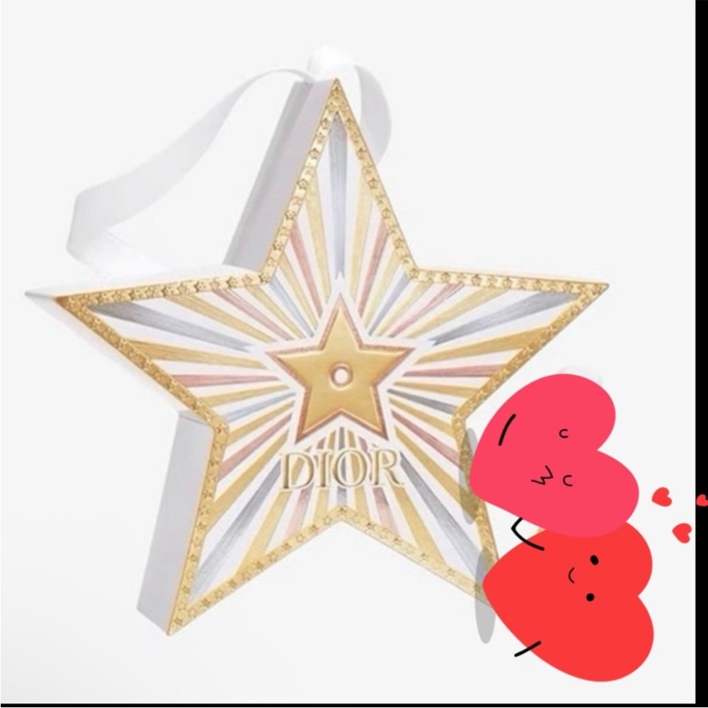 New Dior Radiant Gold and White Star ornament